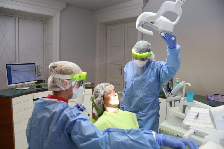 cliniques dentaires soins