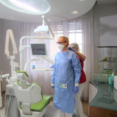 équipements dentiste en clinique